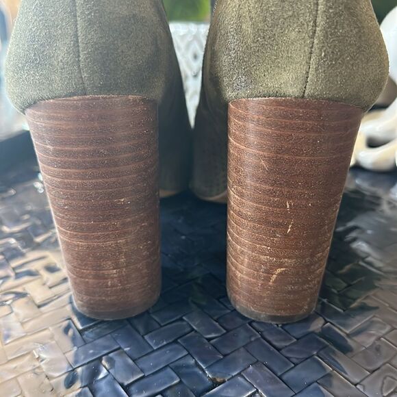 Jessica Simpson Olive Green Suede Booties - Picture 5 of 8